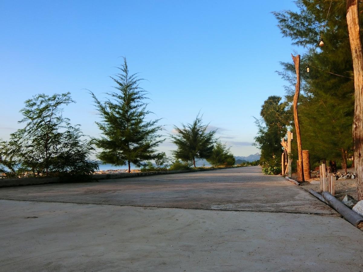 The Lake Hill Resort Pran Buri Bagian luar foto