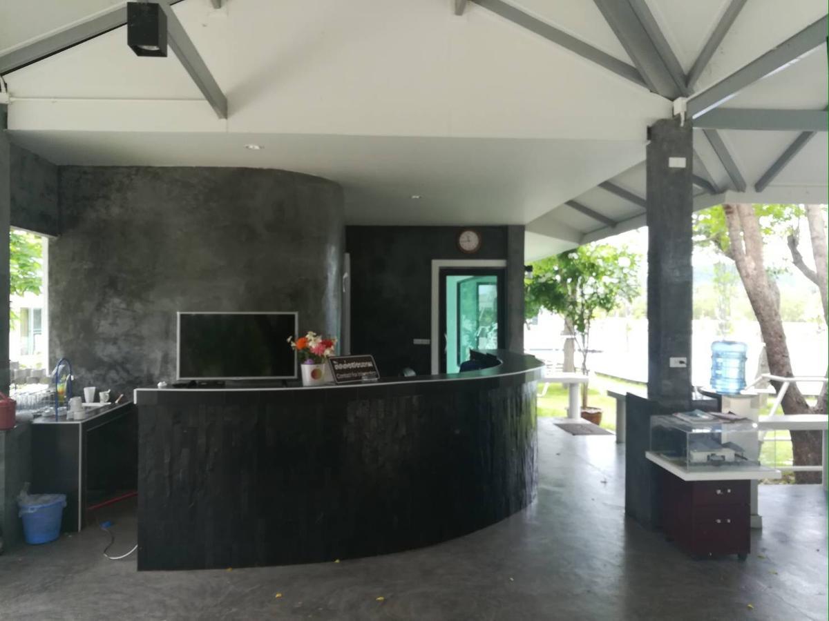 The Lake Hill Resort Pran Buri Bagian luar foto
