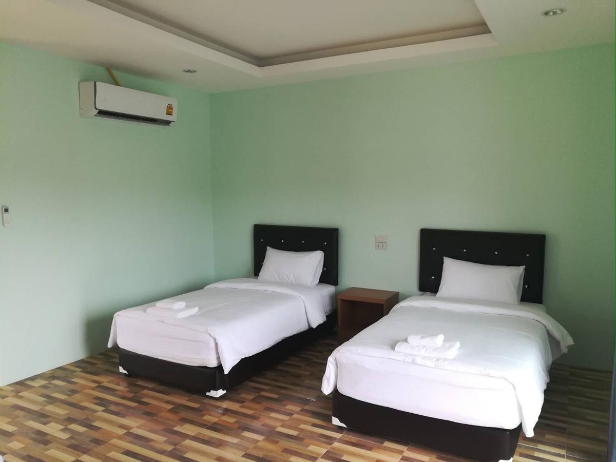 The Lake Hill Resort Pran Buri Bagian luar foto