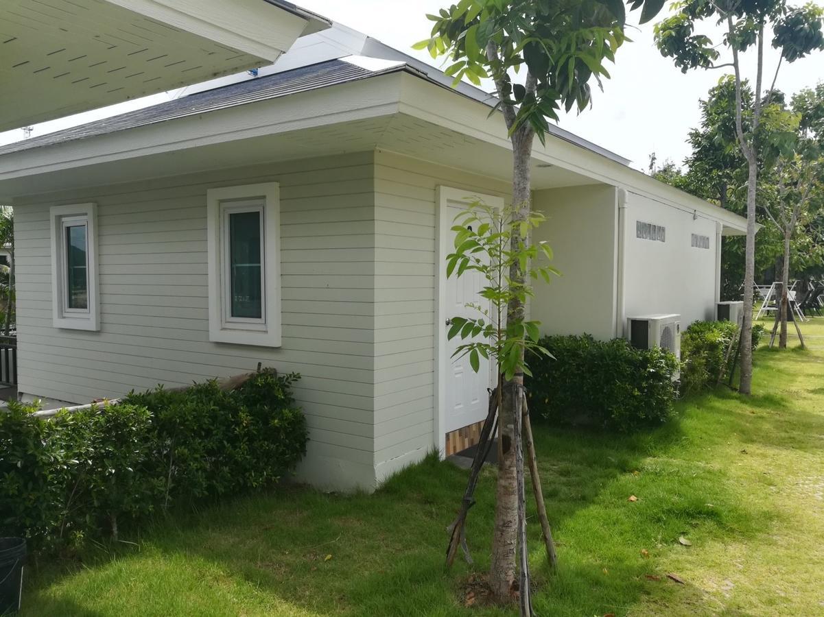 The Lake Hill Resort Pran Buri Bagian luar foto