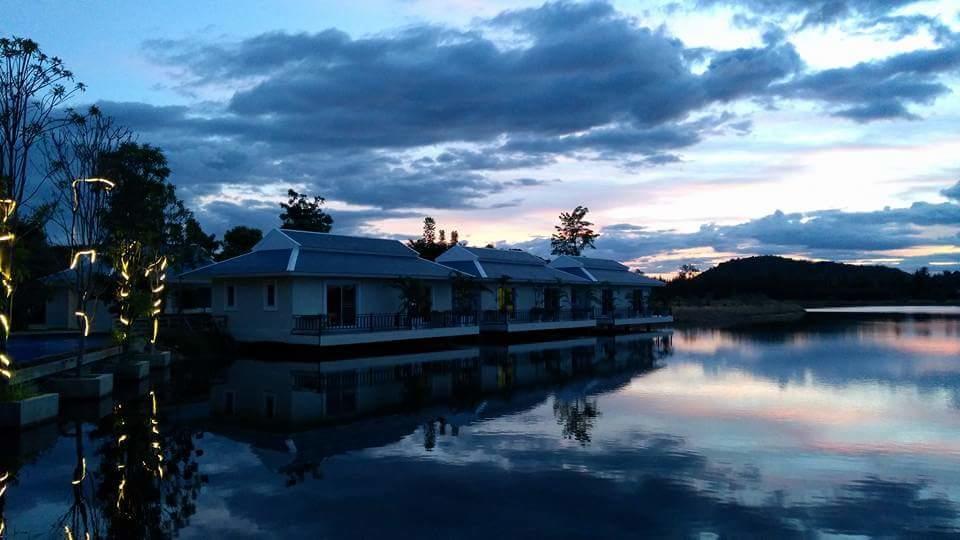 The Lake Hill Resort Pran Buri Bagian luar foto